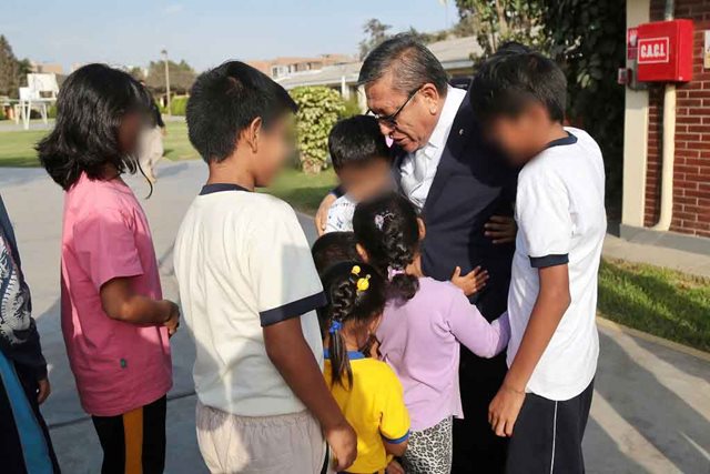 Gobernador Regional Del Callao Visitó Aldeas Infantiles Sos Perú Aldeas Infantiles Sos Perú 7290